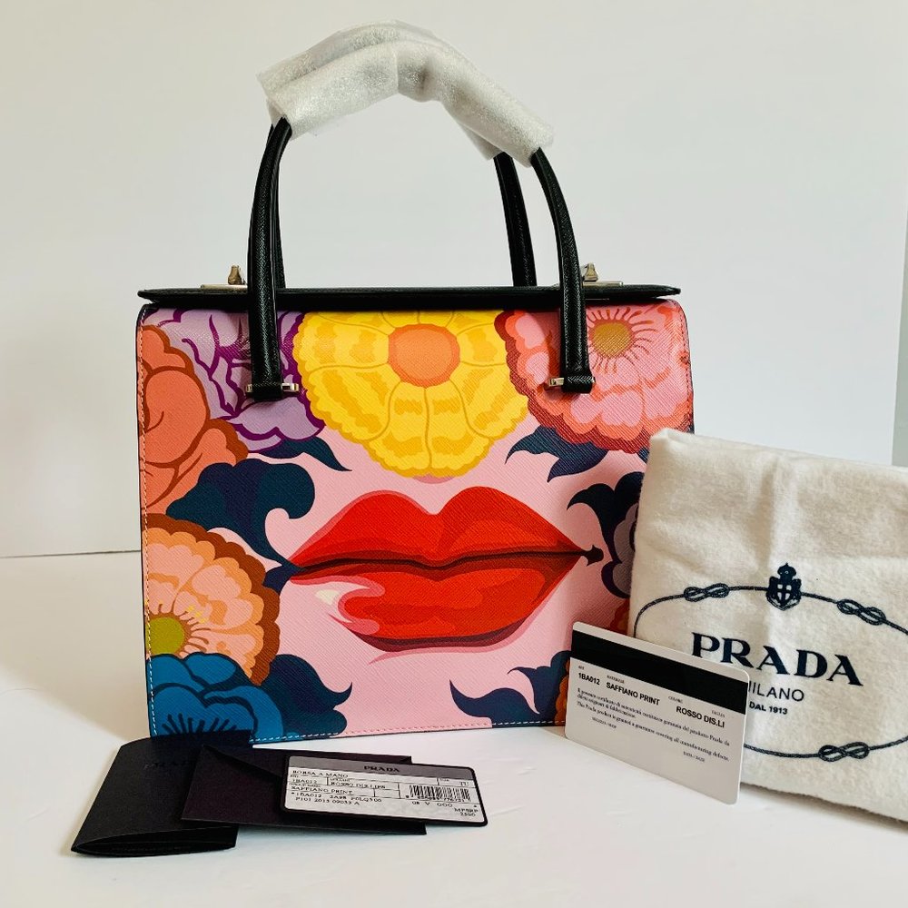 PRADA SAFFIANO LEATHER LIP PRINT HANDLE BAG LIMITED EDITION MADE IN ITALY - Picture 1 of 12